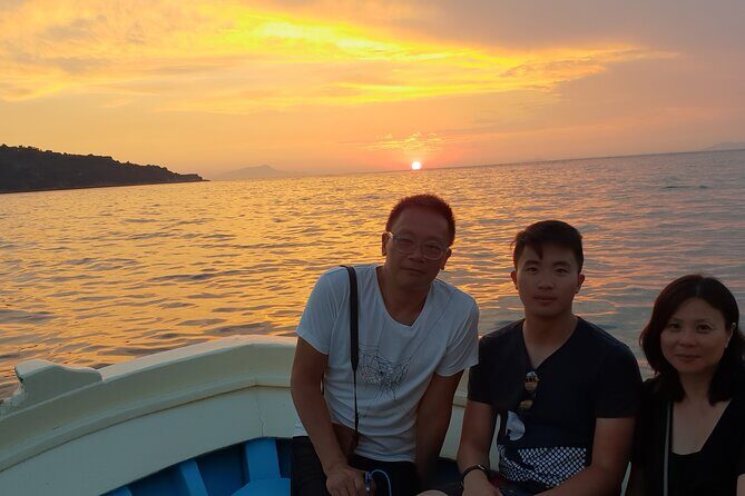 2-Hour Sorrento Coast Sunset Cruise with Dinner Experience - Weather, Rescheduling, and What to Do If Sunset Gets Slippery