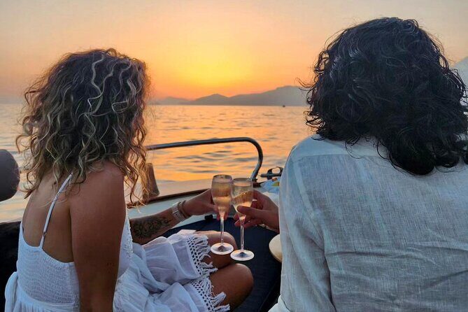 2 Hours Sunset Cruise of Positano - Captain Luigi and the Art of Getting Good Photos