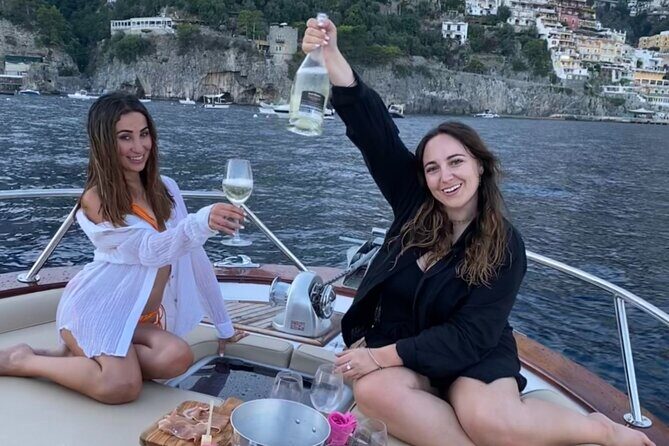 3-Hour Private Sunset Boat Tour in Sorrento - Key highlights at a glance