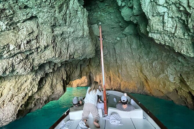 4 Hour Private Boat Tour of Capri - Private Capri Boat Basics: What You Get in 4 Hours