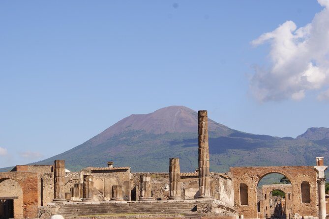 All Inclusive Pompeii, Pizza Class & Olive Oil Experience - Transportation and timing: private ride, full-day flow