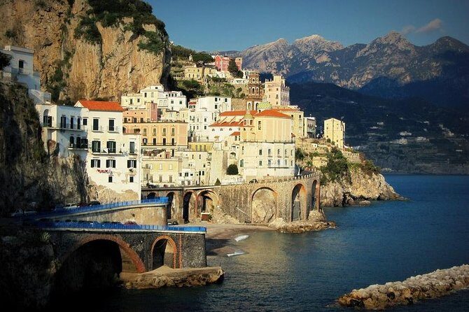 Amalfi and Atrani Private Guided Walking Tour - Piazza Flavio Gioia: starting with the right bearings