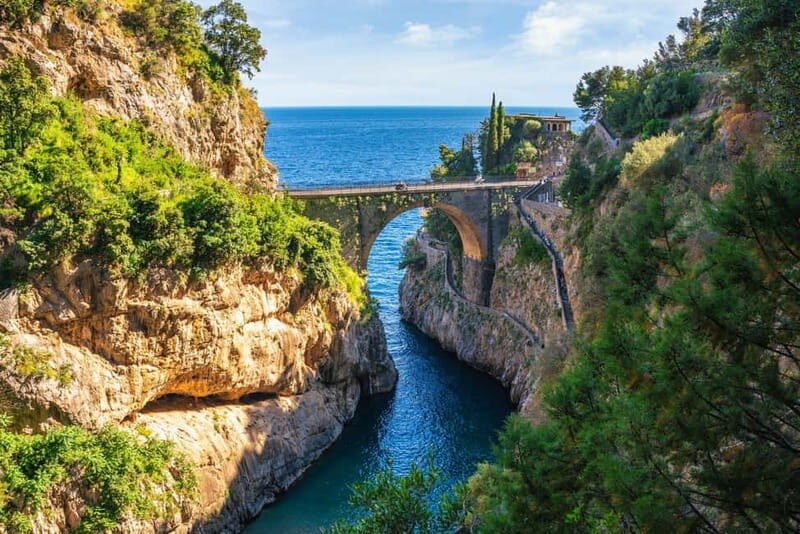 Amalfi: Boat Adventure Caves, Beaches, Snorkeling & Positano - The Positano portion: explore time plus the water-taxi reality