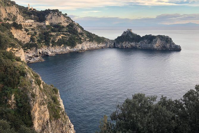 Amalfi Coast Full Day Private Slow Cruise from Positano - Grotta dello Smeraldo (Emerald Grotto): The Weather-Dependent Fee Moment