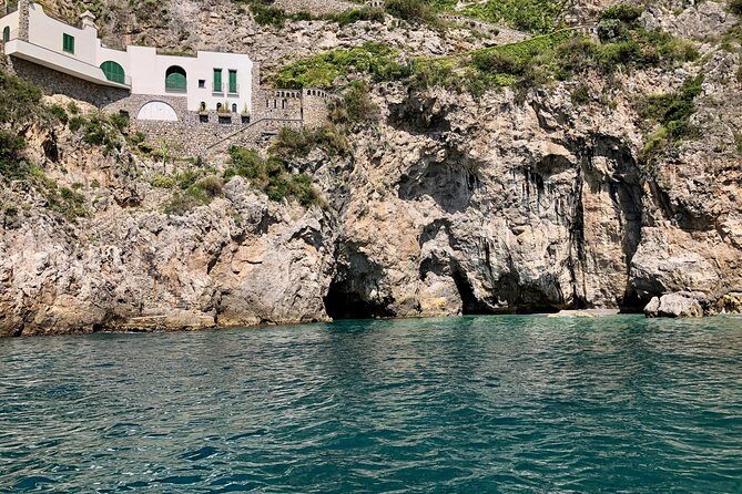 Amalfi Coast Full Day Private Slow Cruise from Positano - On-Board Comforts: Drinks, Towels, and Staying Chill at Sea