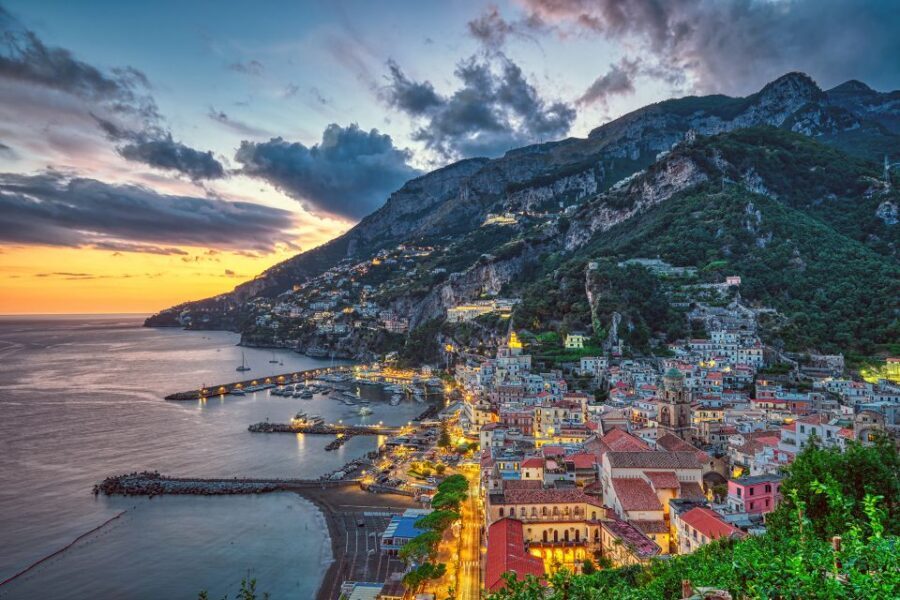Amalfi Coast: Romantic Sunset Cruise with Music & Cocktails - How this cruise compares to a more “coast-hopping” boat day