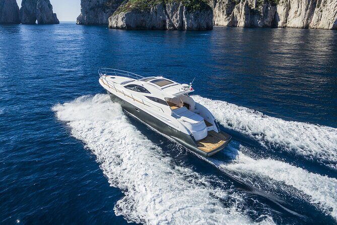 Amalfi Private Boat Tour from Sorrento or Positano Yacht Klase 50 - The boat and crew vibe on the Klase 50 HT