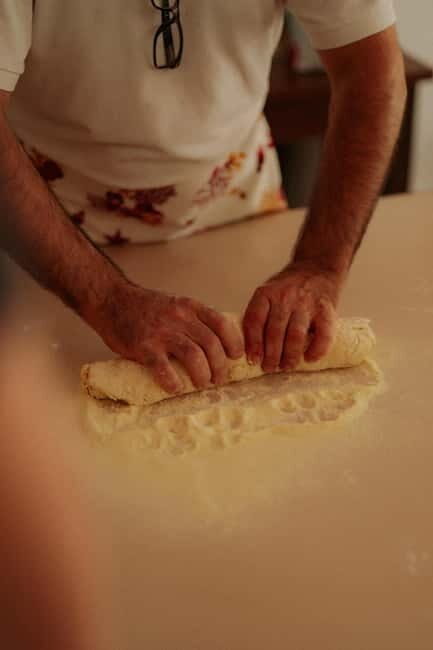Amalfi: Tagliatelle, Mozzarella & Tiramisù Cooking Workshop - Step 2: Homemade Tagliatelle and the Rhythm of Fresh Pasta