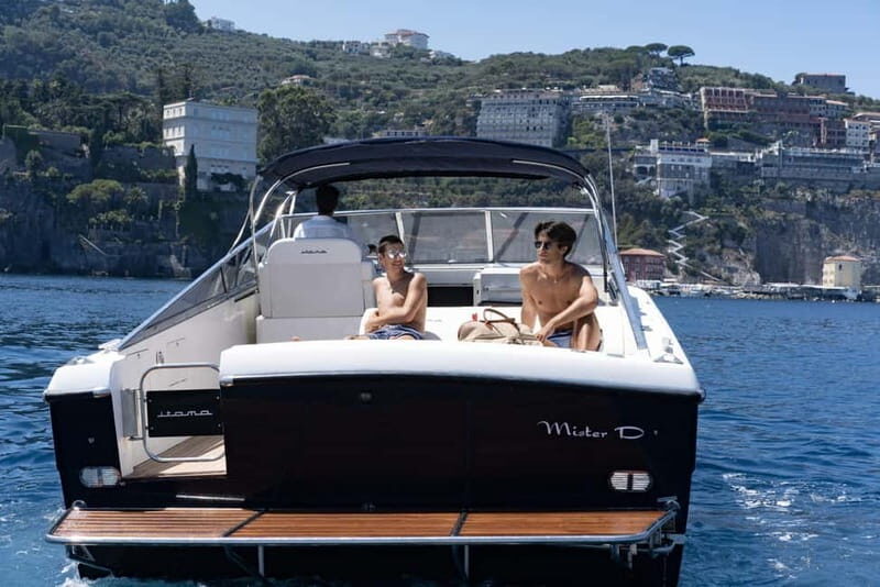 Capri : 2 Hours Private Boat from Capri - Capri’s caves and cliffs, paced for real sea time