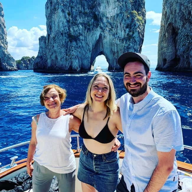 Capri : 2 Hours Private Boat from Capri - Starting at Marina Piccola: where your tour begins