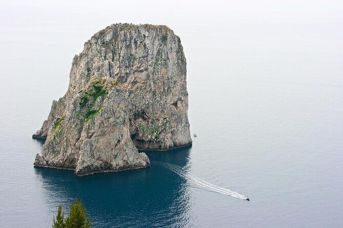 Capri & Anacapri: Guided Tour with Chairlift to Mount Solaro - Key highlights at a glance