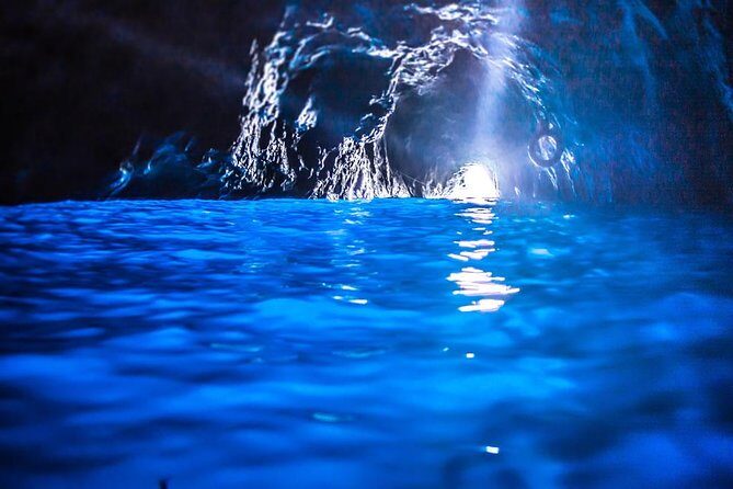 Capri & Anacapri: Guided Tour with Chairlift to Mount Solaro - Capri and Anacapri in Five Hours: Chairlift Views and Grotto Plans