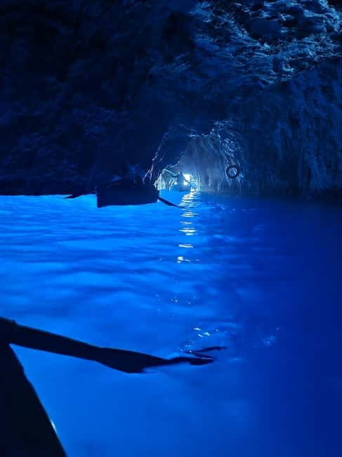 Capri and Blue Grotto Day Tour From Sorrento with 8 People - Should you book this Capri and Blue Grotto day tour?
