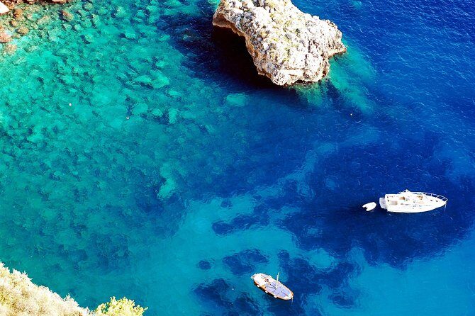 Capri and Positano Private Boat Excursion - Blue Grotto vs. Green Grotto: decide what matters to you