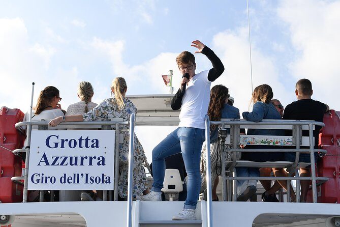 Capri Boat & Land Tour from Sorrento with Limoncello Tasting - Sailing from Marina Grande: Vesuvius views and the grottos route