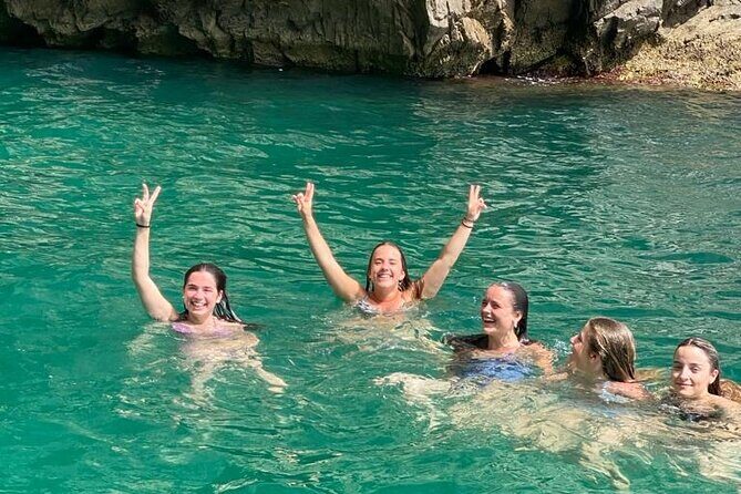 Capri Complete Package-Small Group Boat Tour and Transports - The Big Idea: How a 6-Hour Structured Day Still Feels Flexible