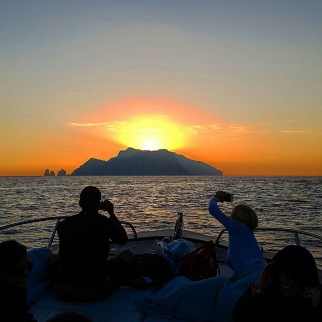 Capri: Day & Night Boat Tour - What I’d pack for a smooth day-to-night Capri plan