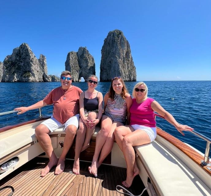 Capri: Exclusive Boat Tour of Hidden Gems with Swimming - A few practical tips to get the most from your sea day