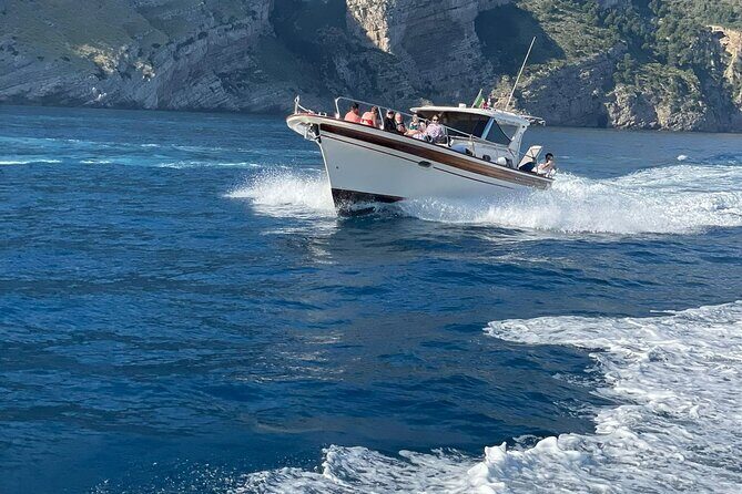 Capri Island shared boat tour - Key things to know before you go
