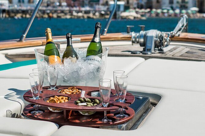 Capri Private Boat Day Tour from Sorrento, Positano or Naples - Grotta Verde: the swim stop that sells the day