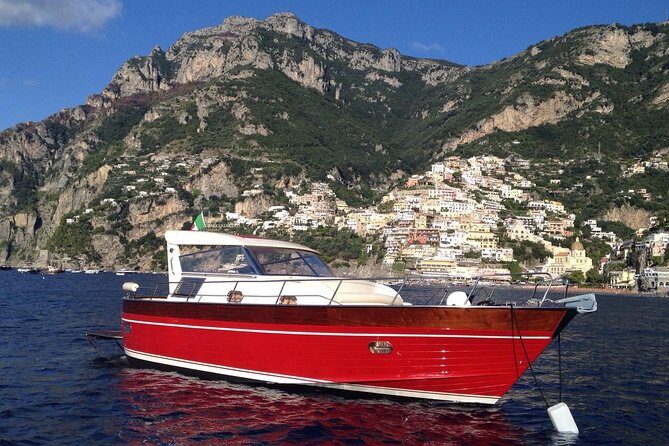 Capri Private Boat Tour from Positano, Praiano or Amalfi - Sailing past I Faraglioni from the water