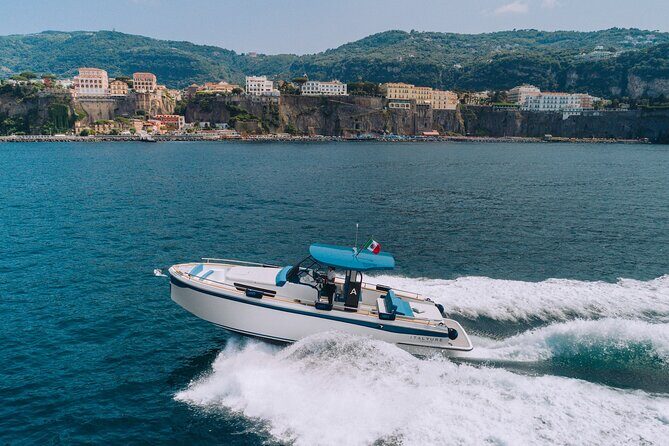 Capri Private Luxury Boat Tour from Sorrento, Positano, or Amalfi - Key points before you go