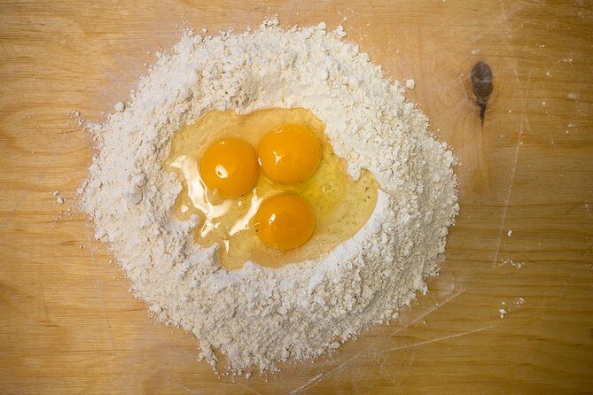 Cesarine: Home Cooking Class & Meal with a Local in Positano - Meet Rocco and Carla: The Personal Teaching Style Behind the Meal