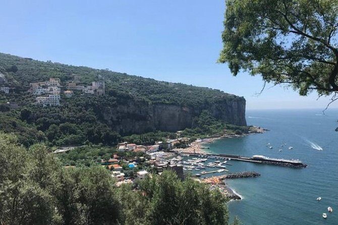 COASTAL SHARING TOUR [english driver available] - POSITANO, AMALFI, RAVELLO LUNCH - Pickup from Sorrento keeps the day from starting on hard mode