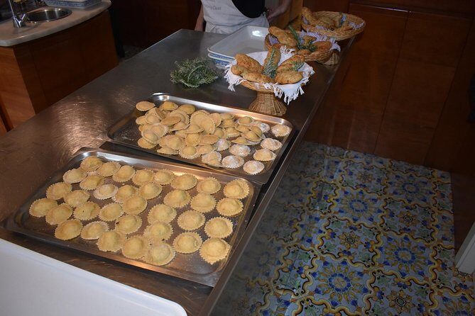 Cooking Class & Guided Farm Tour On The Hills Of Sorrento - Who This Is Best For (and When to Ask Questions)
