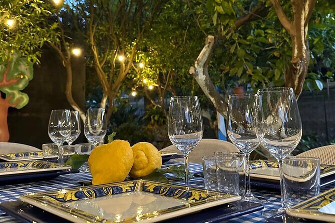 Cooking class in Capri for small groups - Cooking your Capri and Neapolitan three-course menu