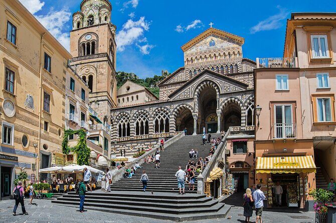 Discover the Amalfi coast between traditions, flavors and colors with a private tour - Passing Minori and Maiori: The Coastal Sampler Between Big Stops