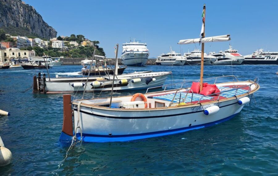 Esperienza Privata a Capri in Barca con Gozzo Classico 3H - Who This Tour Fits Best (and Who Might Want Something Else)