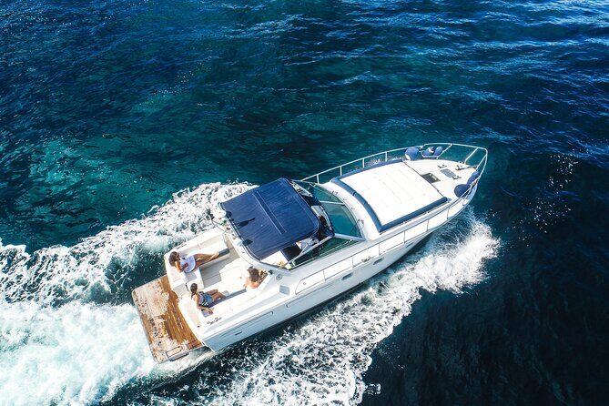 Exclusive Private Capri Boat Tour from Sorrento – Swim & Explore - The 9:00 start and how your day is paced