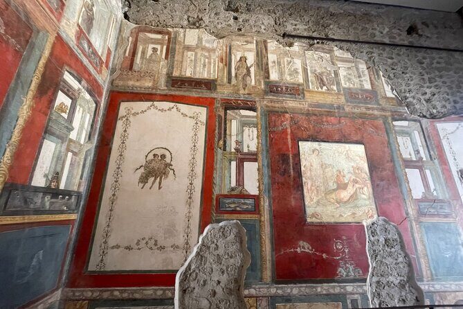 From Amalfi Coast: Pompeii Guided Tour with Skip the Line - Your 2-Hour Guided Walk: Daily Life and the Eruption Story