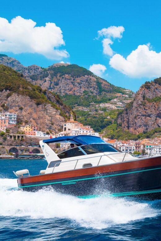 From Naples: Small-Group Amalfi Coast Boat Tour - Positano Free Time (1.5 Hours): How to Use Your Time Wisely