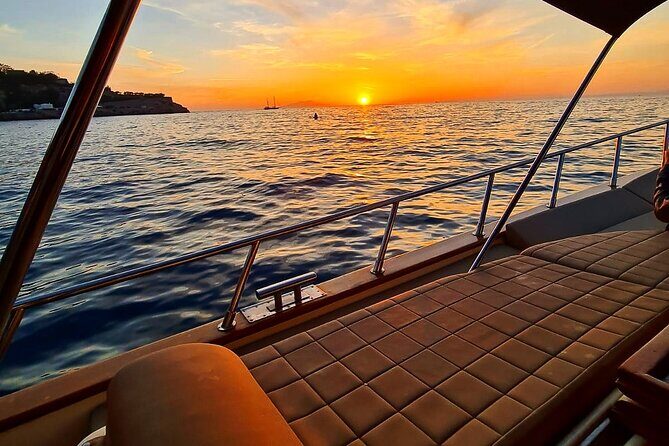 From Sorrento: 2-Hour Sorrento Coast Tour with limoncello - Weather and sea-sickness reality check