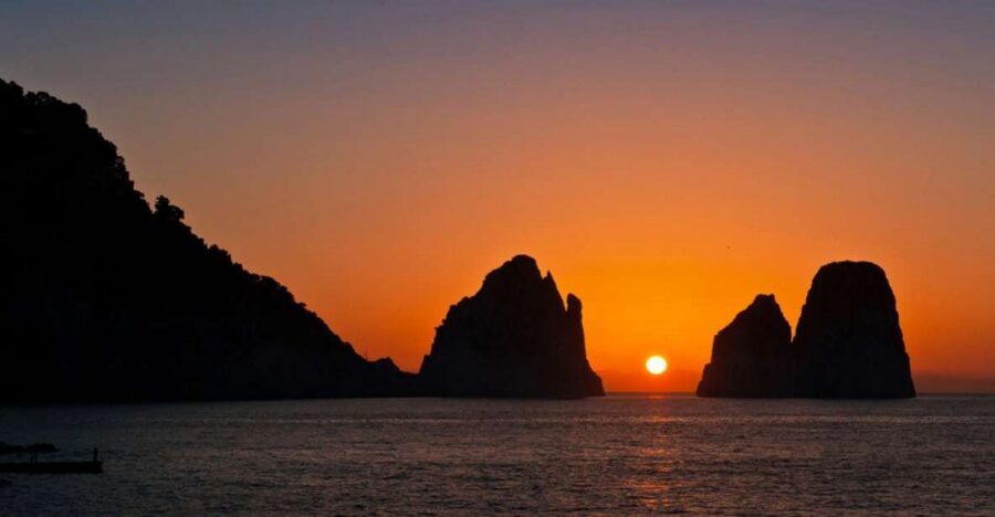 From Sorrento: Capri Sunset Boat Tour - Sailing the Sorrento Coast: Landmarks You’ll Recognize