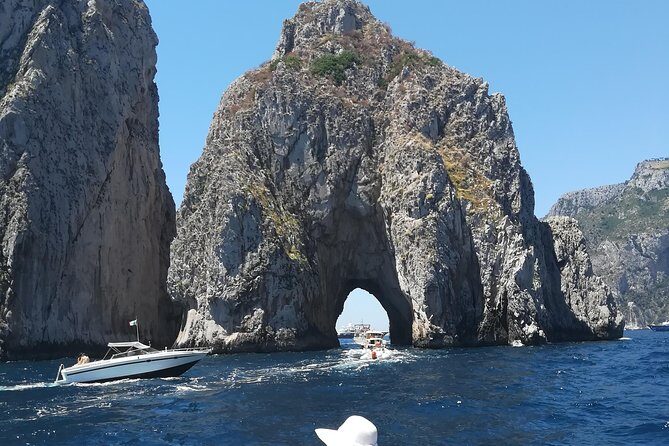 Full capri - Punta Carena Lighthouse: Outer-Coast Views Without Overstaying