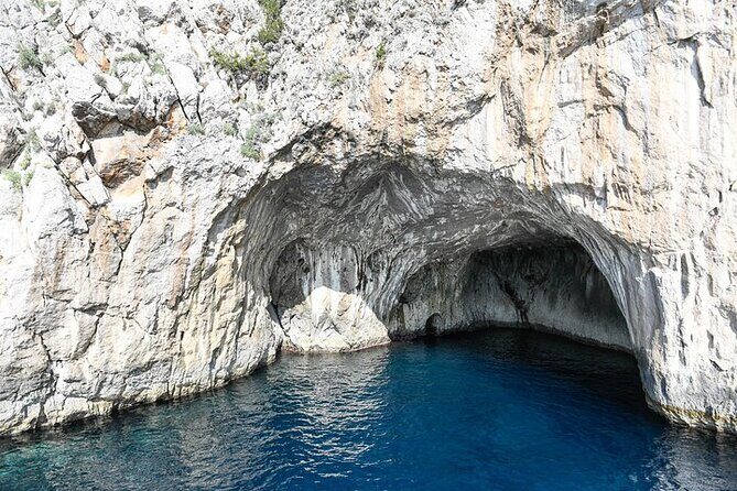 Full-Day Guided Boat Tour to Capri from Sorrento with Limoncello - Giardini di Augusto: included entry plus time to aim higher
