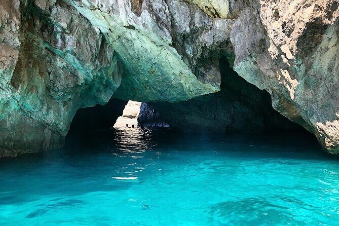 Full day on a private boat to discover Capri - The Big Trade-Off: Blue Grotto Timing and the Queue