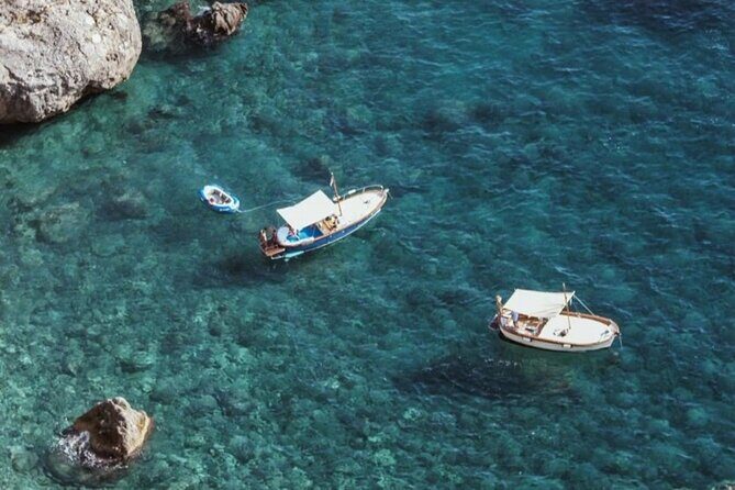 Full Day Private Boat Tour Along the Amalfi Coast - Key things that make this boat day work