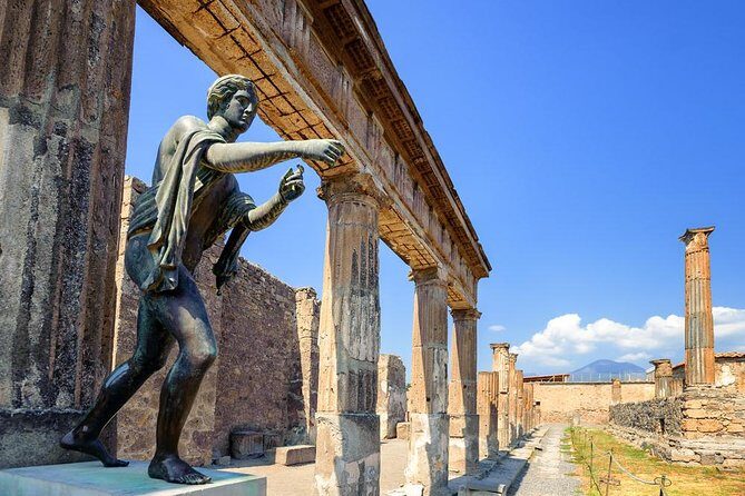 Full Day Small Group Pompeii Tour from Sorrento with Local Wine Tasting - Who should book this Pompeii and wine day