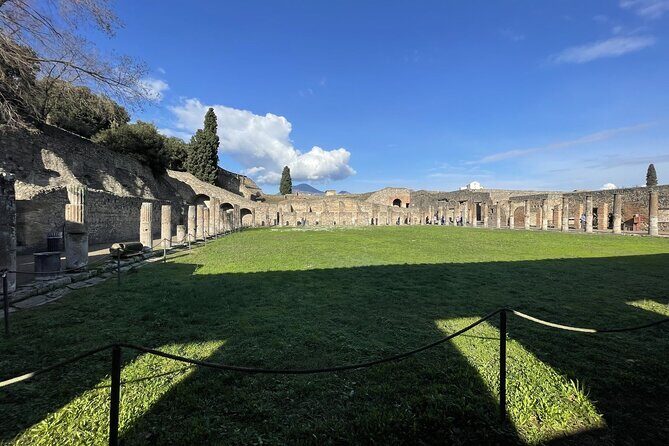 Guided Tour Pompeii And Vesuvius from Positano Skip the Line - Key highlights