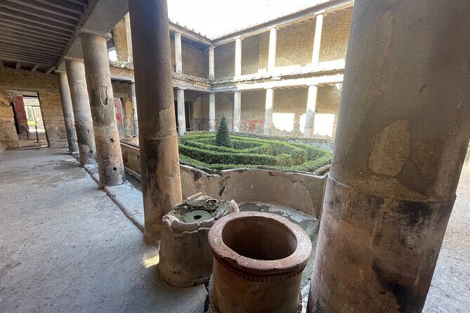 Guided Tour Pompeii And Vesuvius from Positano Skip the Line - Vesuvius National Park: the Gran cone path, views, and crater time