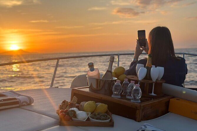 Half Day Guided Sunset Tour on the Sorrento Coast - From Via Marina Piccola at 7:00 pm: how the timing works