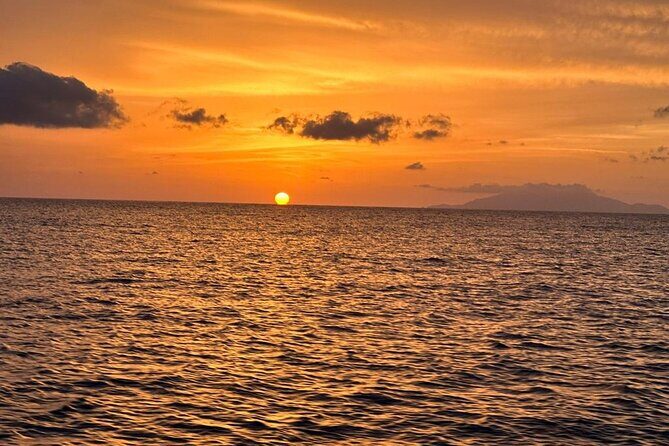 Half Day Guided Sunset Tour on the Sorrento Coast - Happy hour on board: snacks, prosecco, and tastings
