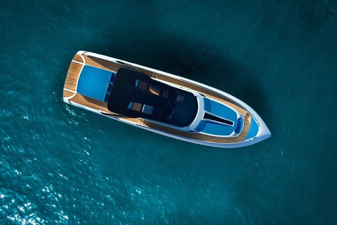 Half Day in Amalfi Coast with Private Luxury Yacht Tour - Conca dei Marini and the Saracen Tower Network