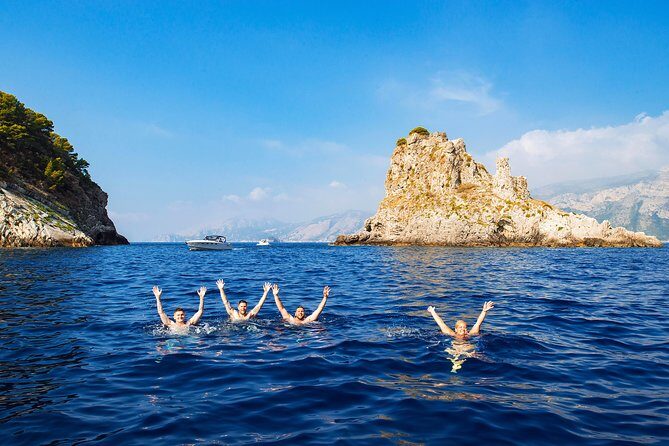 Half-Day Small Group Trip to Capri & Blue Grotto from Sorrento - Why this Capri boat ride feels calmer than the big-boat chaos