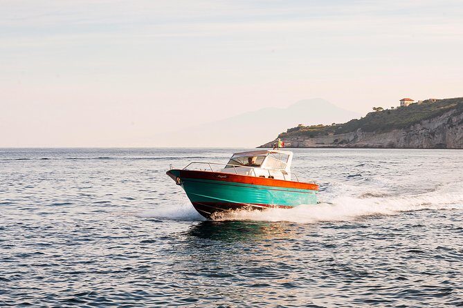 Ischia and Procida Boat Tour: Small-Group from Sorrento - Your 3-hour free time on Ischia: what to do with it