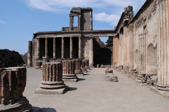 One day excursion to Pompeii and Vesuvius from Positano - Riding out to Vesuvius: timing, transfers, and the short walk that feels long
